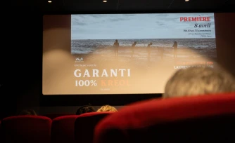 "Garanti 100 % kréol" : un film intime sur les croyances réunionnaises à l’affiche à Paris