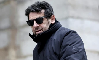 L'acteur et chanteur Patrick Bruel à Paris, le 10 décembre 2024