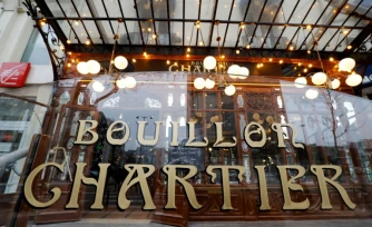 L'entrée du restaurant Bouillon Chartier Montparnasse, le 6 février 2019 à Paris