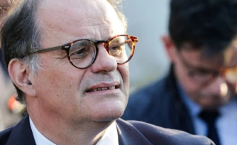 Emmanuel Moulin, alors secrétaire général de l'Elysée, le 24 avril 2026 à Athènes, en Grèce
