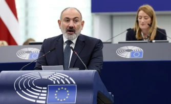 Le Premier ministre arménien Nikol Pachinian au Parlement européen à Strasbourg le 17 octobre 2023