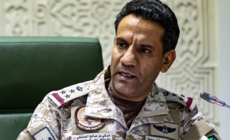 Le porte-parole de la coalition militaire dirigée par l'Arabie saoudite au Yémen, Turki al-Maliki, à Riyad, le 22 mars 2021