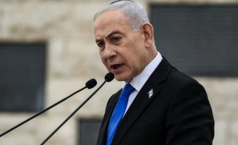 Le Premier ministre israélien Benjamin Netanyahu s'exprime lors de la journée de commémoration des soldats tombés au combat, Yom HaZikaron, le 21 avril 2026 à Jérusalem 