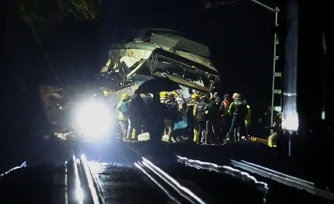 Les secours à l'oeuvre près de Gelida après un accident de train, dans la nuit du 20 au 21 janvier 2026