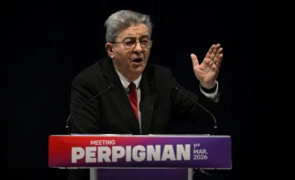 Le fondateur de La France insoumise Jean-Luc Mélenchon lors d'un meeting le 1er mars 2026 à Perpignan