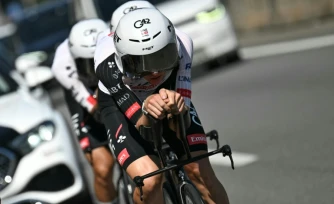 Tadej Pogacar participe à une séance d'entraînement deux jours avant le début du Tour de France, le 2 juillet 2026 à Barcelone en Espagne