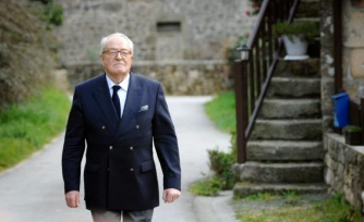 Jean-Marie Le Pen le 17 mars 2007 à Locmariaquer