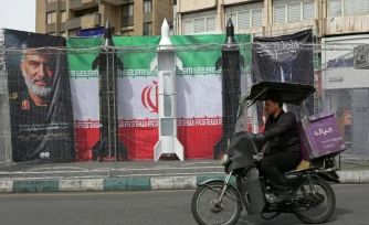 Sur la place Valiasr de Téhéran, le 22 mars 2026