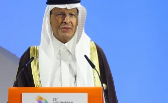 Le ministre saoudien de l'Energie, Abdulaziz ben Salmane, s'exprime lors d'une conférence sur l'énergie à Ryad, le 12 octobre 2026