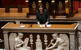 Laurence Rossignol, alors ministre des Familles, de l'Enfance et des Droits des femmes lors du débat parlementaire sur la loi  contre la prostitution à l'Assemblée nationale à Paris, le 6 avril 2016 