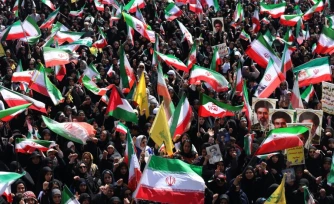 Des Iraniennes se rassemblent à Téhéran, le 17 avril 2026 à Téhéran, en hommage aux femmes tuées pendant la guerre