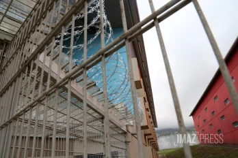 prisons Domenjod