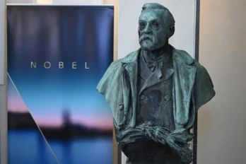 Une statue d'Alfred Nobel, à Stockholm, le 5 octobre 2026 en Suède