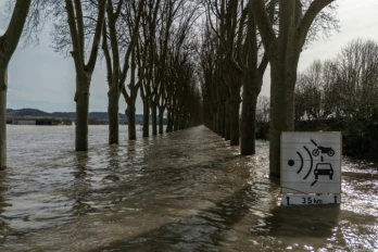 Une route inondée à Tonneins, dans le département du Lot-et-Garonne, le 18 février 2026