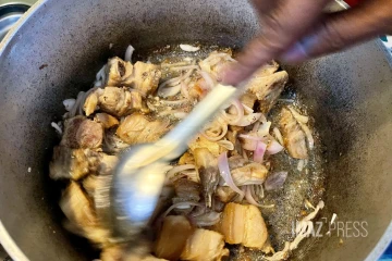 Cari porc zambrovate de jean hugues