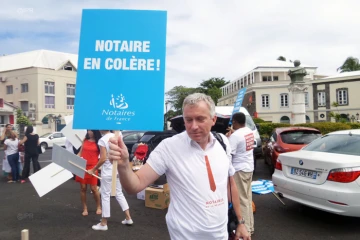 Manif notaires