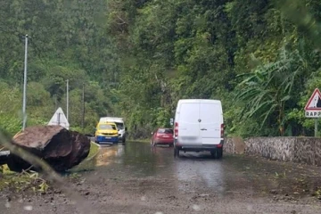 salazie, éboulis, éboulement, route