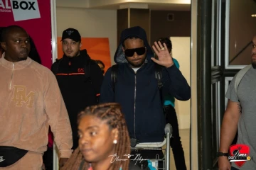 En concert mercredi à St-Leu, le chanteur Kalash est arrivé à La Réunion