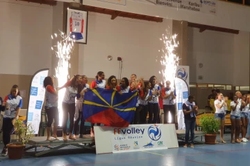 Saint-Denis doublement champion !
