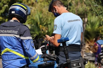 Gendarmes  