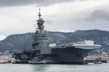 Le porte-avions Charles de Gaulle à Toulon le 8 février 2017