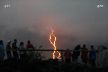 Piton de la Fournaise, éruption, volcan, 13 août 2019, route des laves, RN2