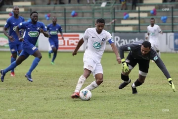 7ème tour, Coupe de France, Sainte-Marienne, FC Versailles, match, football