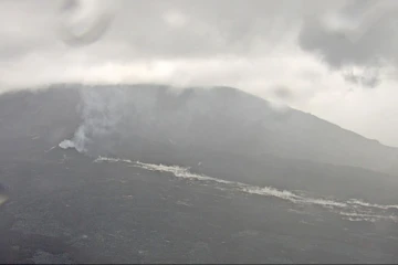 Volcan : l'éruption toujours en baisse