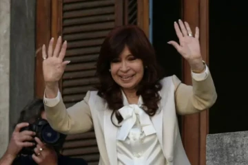 Argentine: Cristina Kirchner, offensive, dénonce un procès politique du péronisme