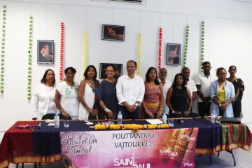 Saint-Paul : Pouttandou Vajtoukkel 5123 à l'ensemble de la communauté Tamoule 