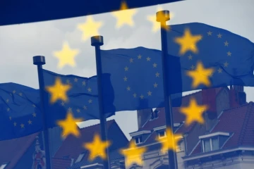 L'UE relève légèrement sa prévision de déficit public de la France à 3% du PIB