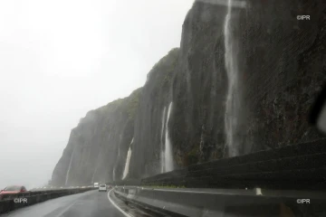 Les cascades sur la route du littoral