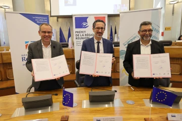 Signature programmes européens conseil régional et départemental