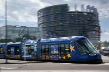 Dernier jour d'une campagne tendue pour les élections européennes