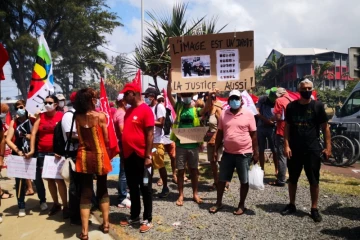 Saint-Pierre : une manifestation sur le marché à l'appel de l'intersyndicale 