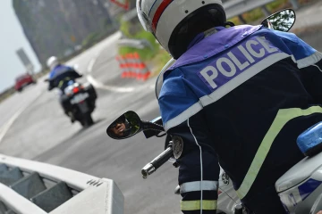 Contrôle de poids lourds Police sur la route du littoral