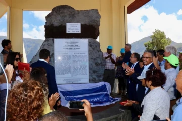 André Thien Ah Koon inaugure le nouveau captage d'eau Edgar Avril