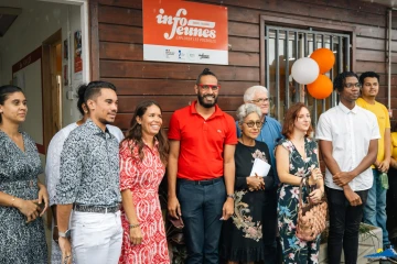 Sainte-Suzanne : inauguration de la nouvelle structure Info Jeunes