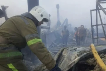 Ukraine: 16 morts dans une frappe russe sur un centre commercial, "crime de guerre" pour le G7 