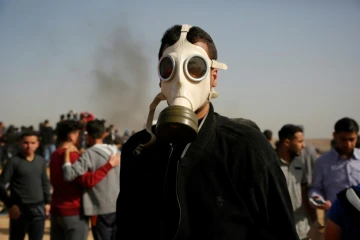Un manifestant palestinien à la frontière entre Gaza et Israêl, le 6 avril 2018