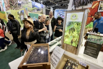 Heurts et sifflets au Salon de l'agriculture, les manifestants cherchent Macron [?]