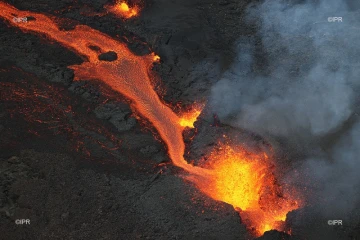 Volcan 10 avril 2021