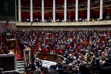 Les députés devraient définitivement adopter mercredi une loi pour renforcer l'arsenal français contre les ingérences étrangères