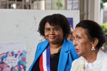 Huguette Bello et Juliana M'DOIHOMA 