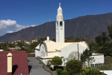 Cilaos, Eglise, Economie, Cirque