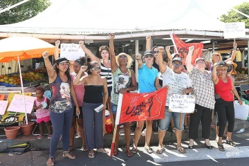 Grève au marché 24/24