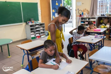 École pendant les vacances au Port