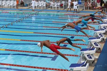 25ème meeting de natation de l\\\'océan Indien