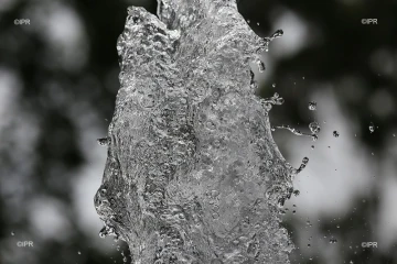Eau 