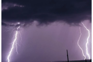 Éclairs et orages sur le nord de l'île : les images de Nicolas Bénard